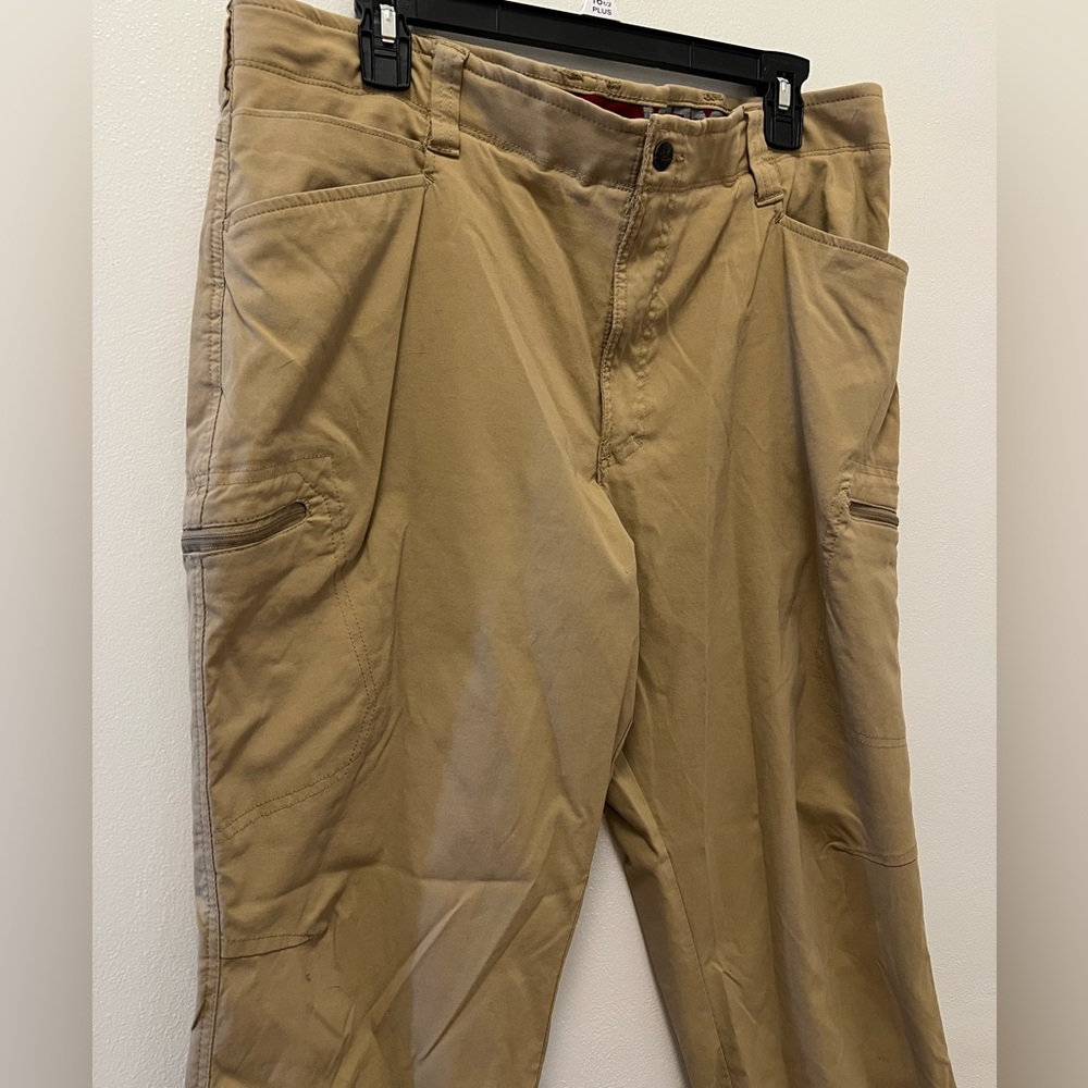 Wrangler Tan 38x30 Men's Tan Cargo Pants